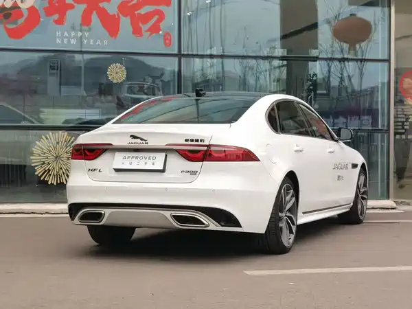 Jaguar XFL 2024