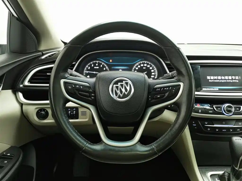 Buick Excelle 2019 — фото 11