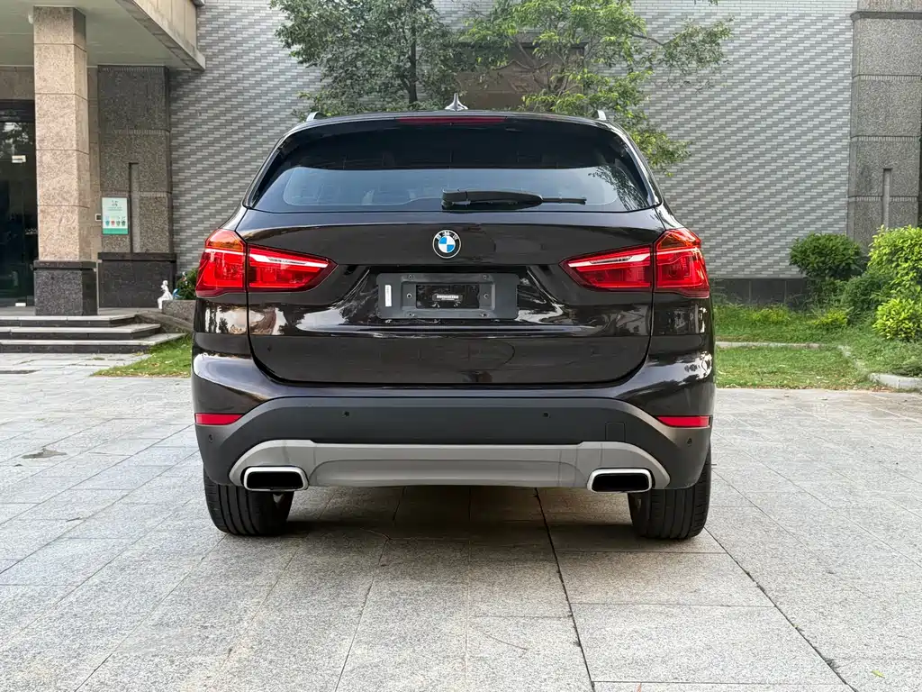 BMW X1 2016 — фото 15