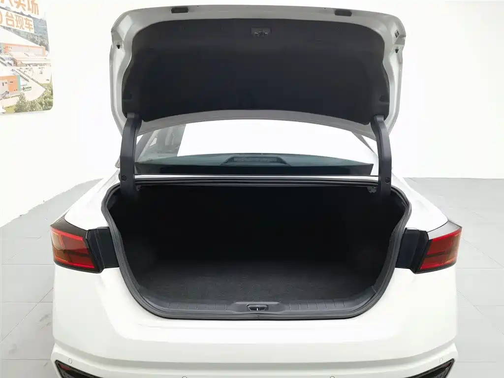 Nissan Teana 2021 — фото 16