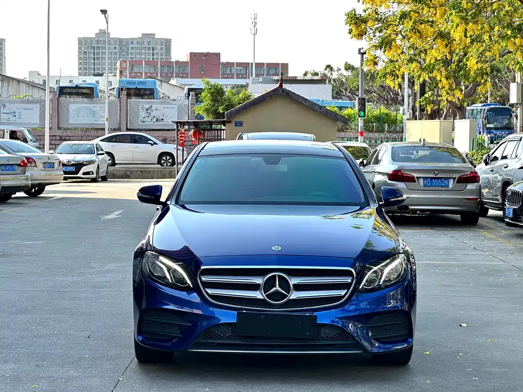 Mercedes-Benz E-Class 2018