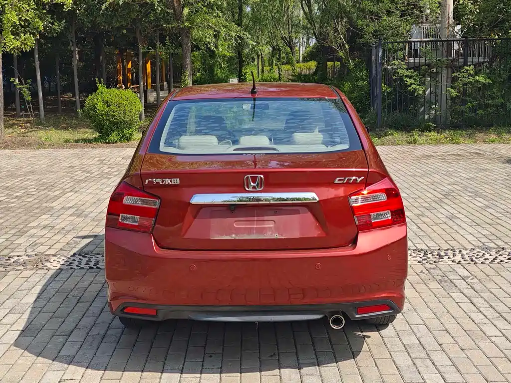 Honda City Classic 2014 — фото 9