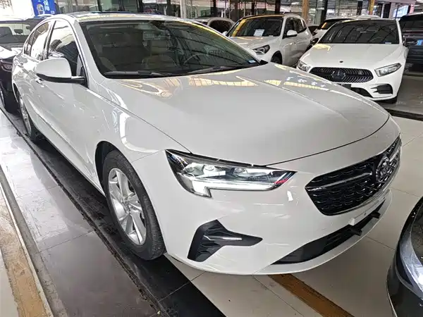 Buick Regal 2020