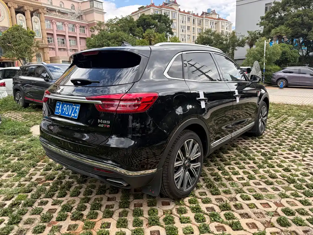 Hongqi HS5 2022 — фото 15