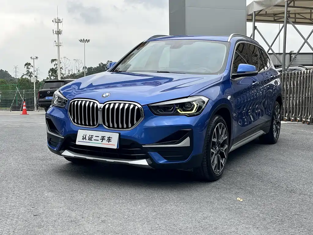 BMW X1 2020 — фото 1