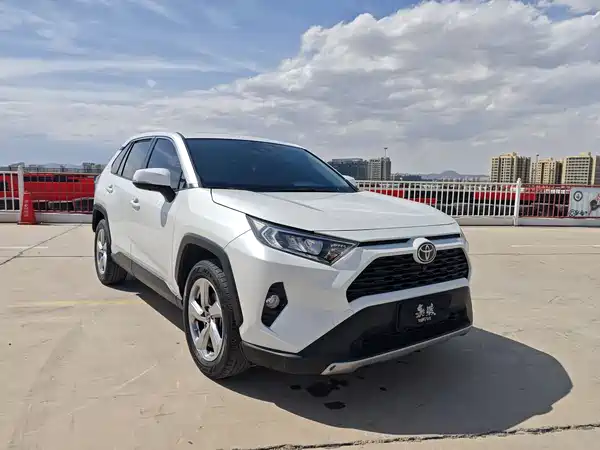 Toyota RAV4 2022