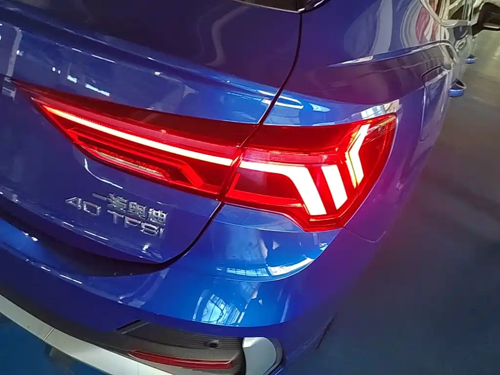 Audi Q3 Sportback 2020 — фото 8