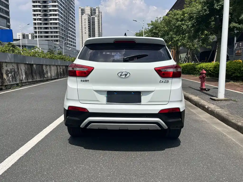 Hyundai ix25 2016