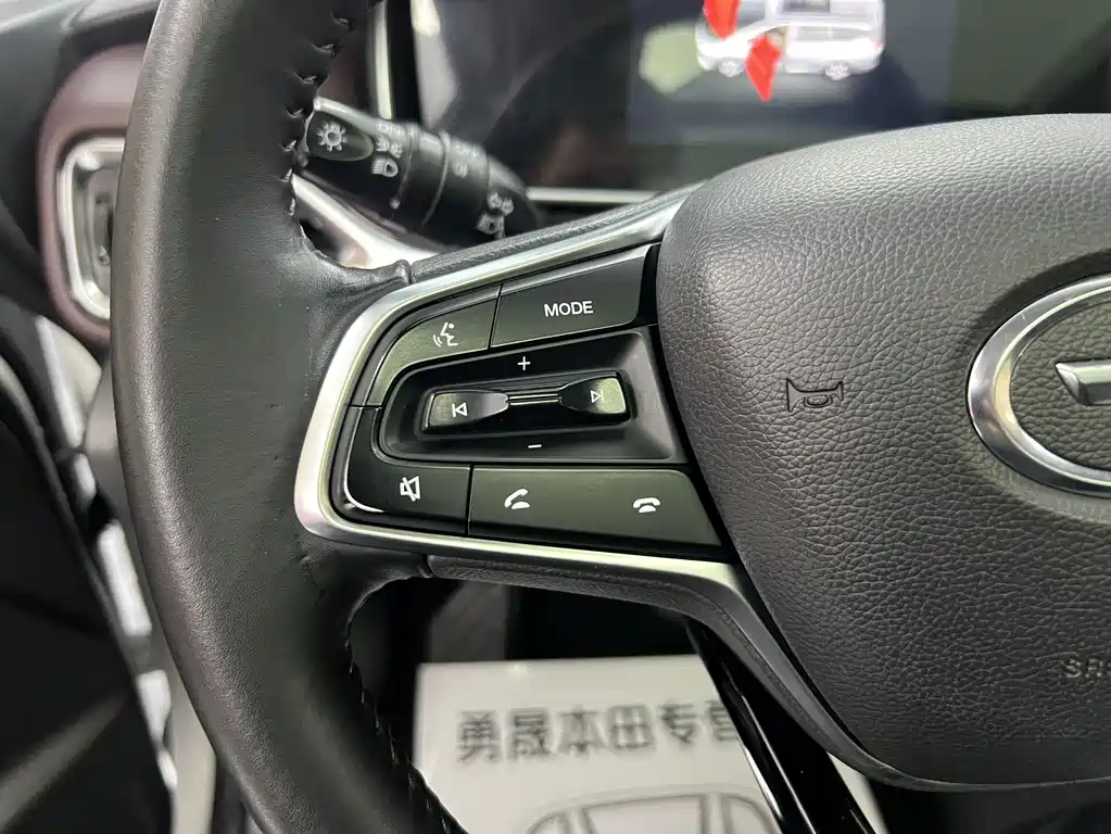 GAC Motor Trumpchi M6 2022 — фото 13