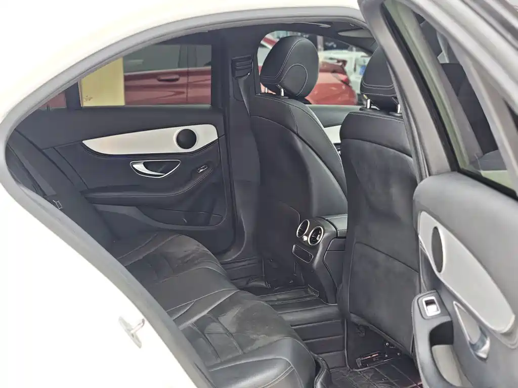 Mercedes-Benz C-Class 2020 — фото 13