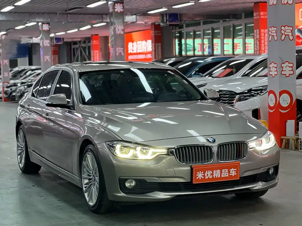 BMW 3 Series 2018 — фото 5