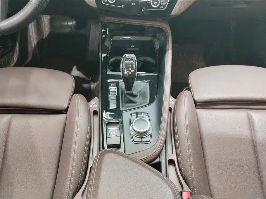BMW X1 2020 — фото 16