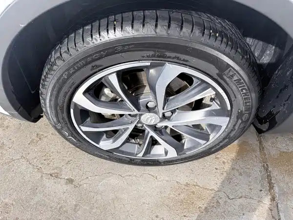 Geely Emgrand GS 2020