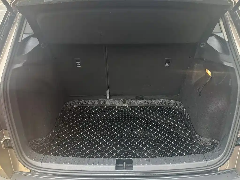Skoda Karoq 2021 — фото 15