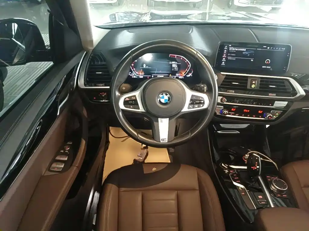 BMW X3 2019 — фото 11