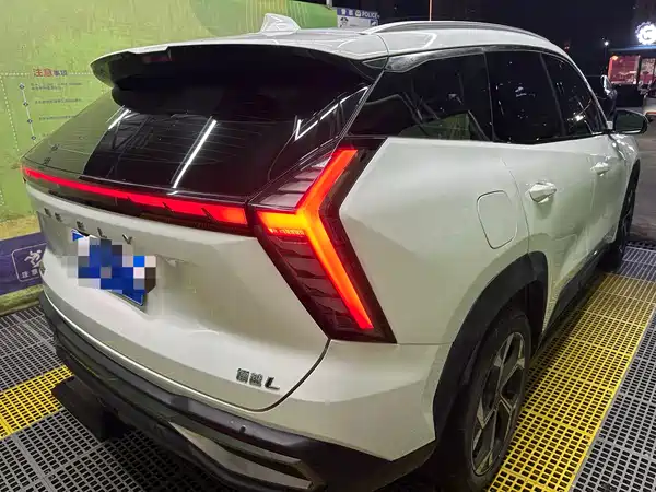 Geely Boyue L 2024
