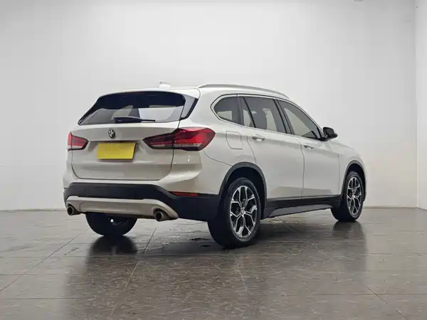 BMW X1 2021