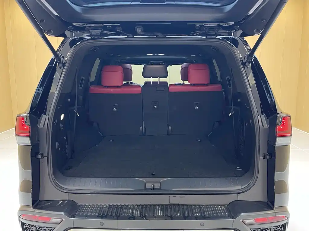 Lexus LX 2023 — фото 10