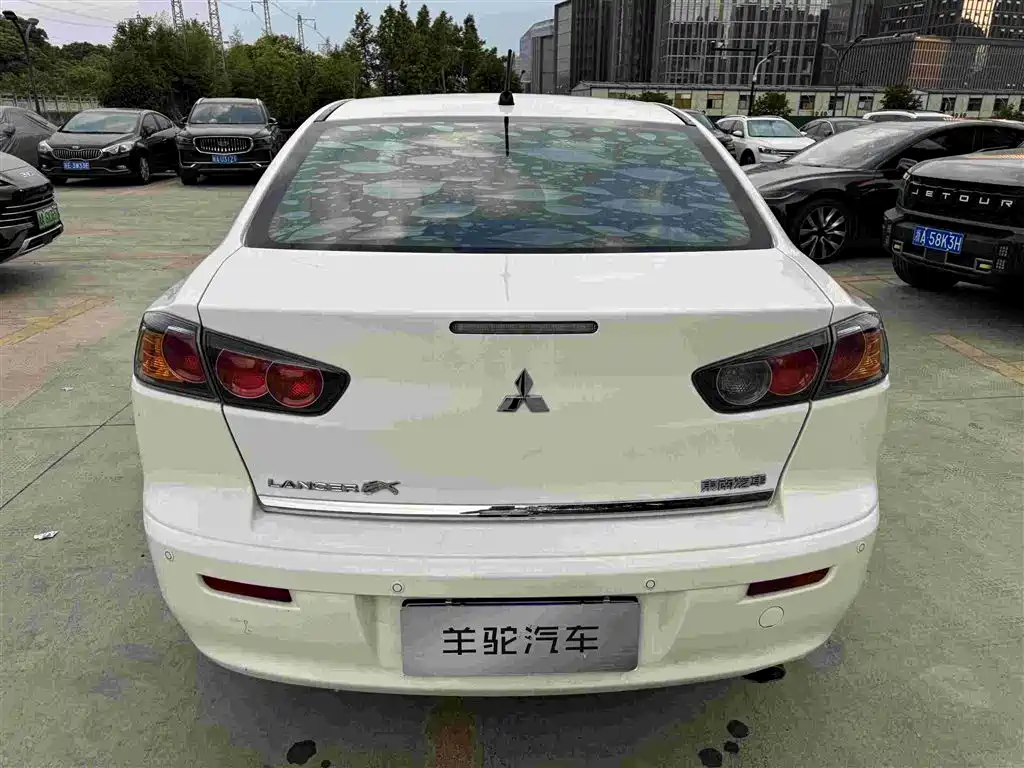 Mitsubishi Lancer EX 2011 — фото 5