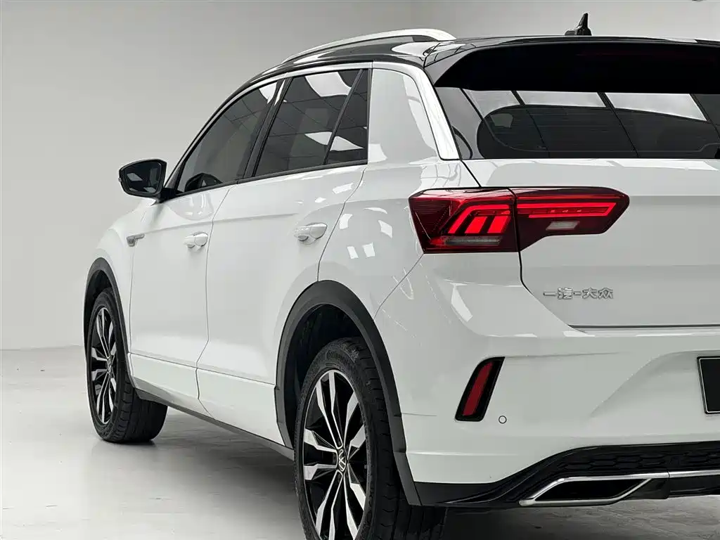 Volkswagen T-Roc 2022 — фото 19