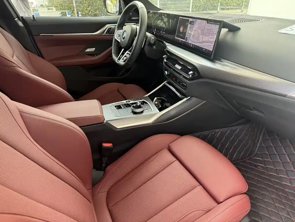 BMW 4 Series 2025 — фото 17