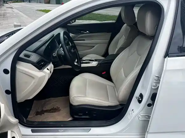 Cadillac CT4 2021