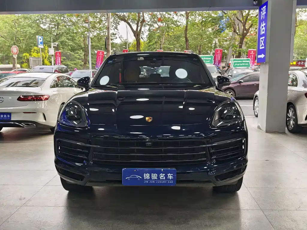 Porsche Cayenne 2018 — фото 2