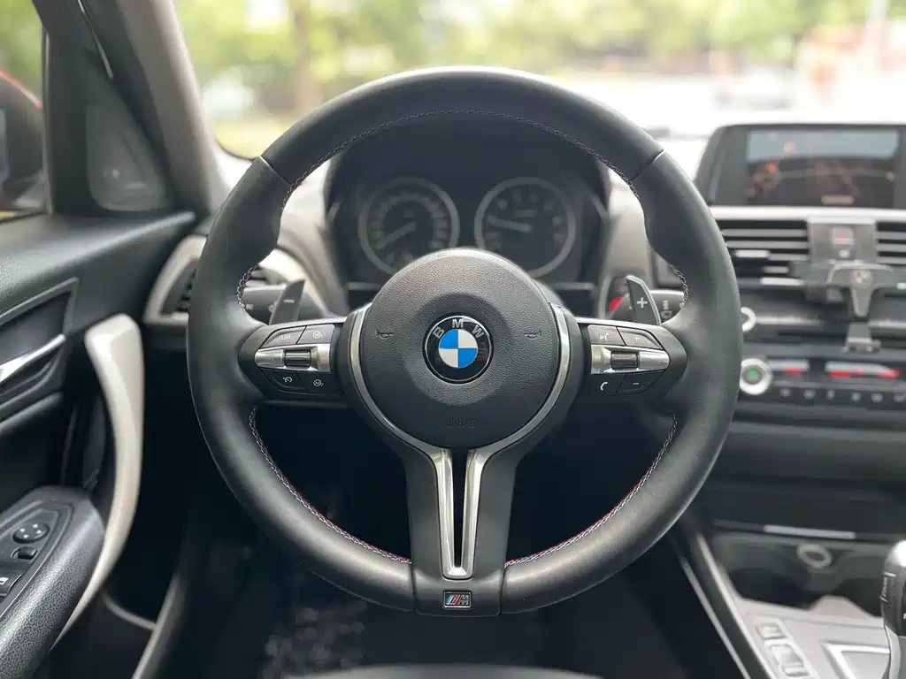 BMW 1 Series 2014 — фото 14