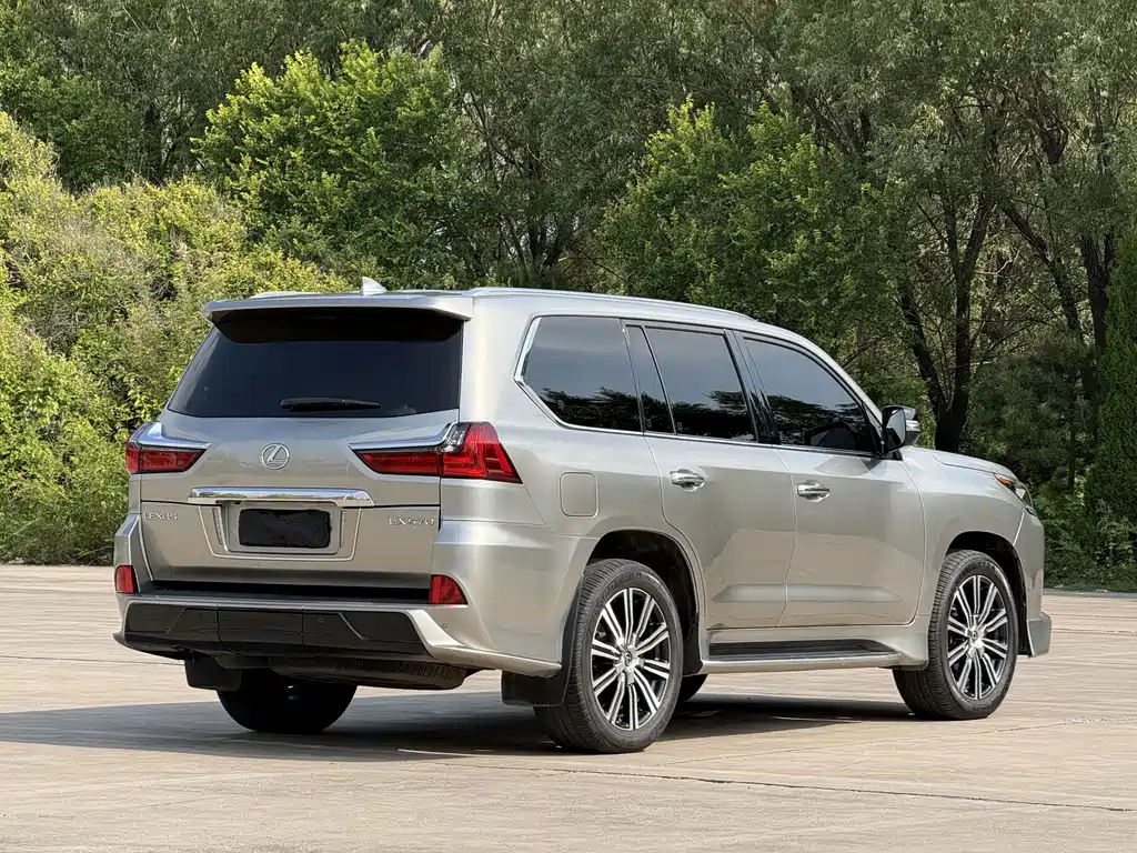 Lexus LX 2019 — фото 7