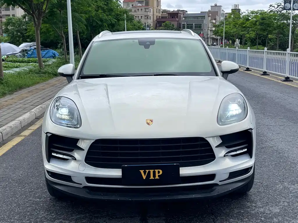 Porsche Macan 2019 — фото 2