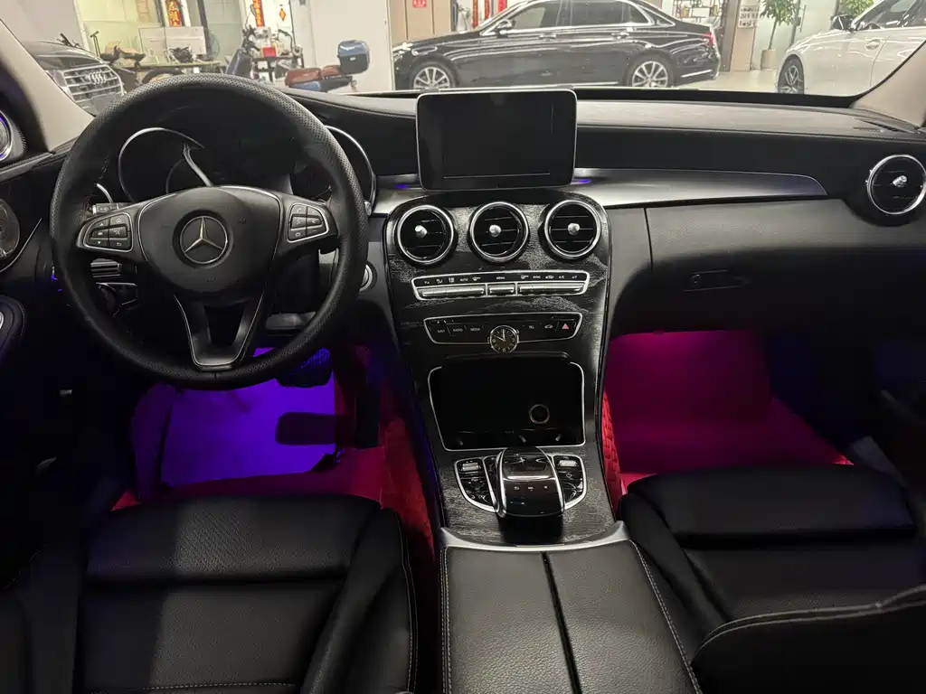 Mercedes-Benz C-Class 2016 — фото 11