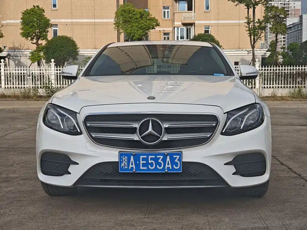 Mercedes-Benz E-Class 2017 — фото 2