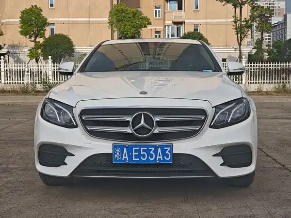 Mercedes-Benz E-Class 2016