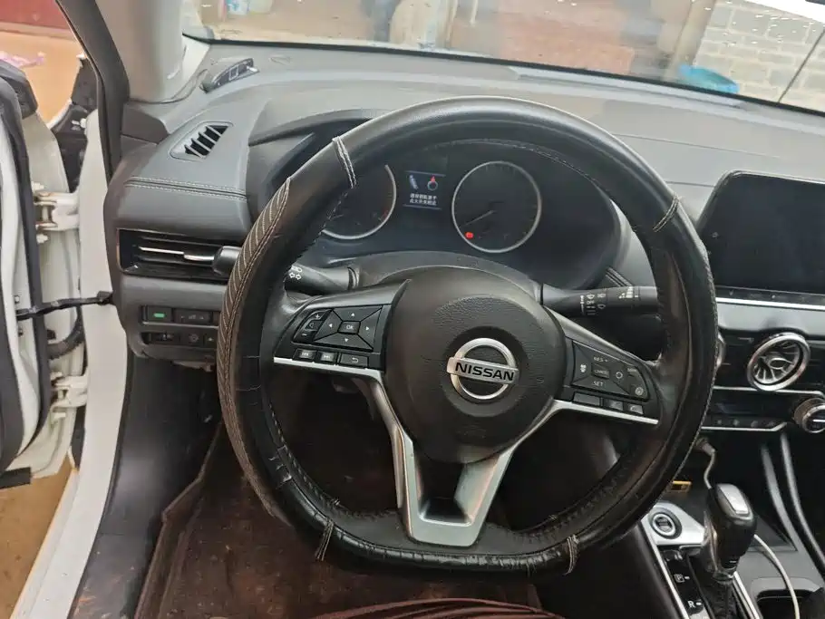 Nissan Sylphy 2023 — фото 15