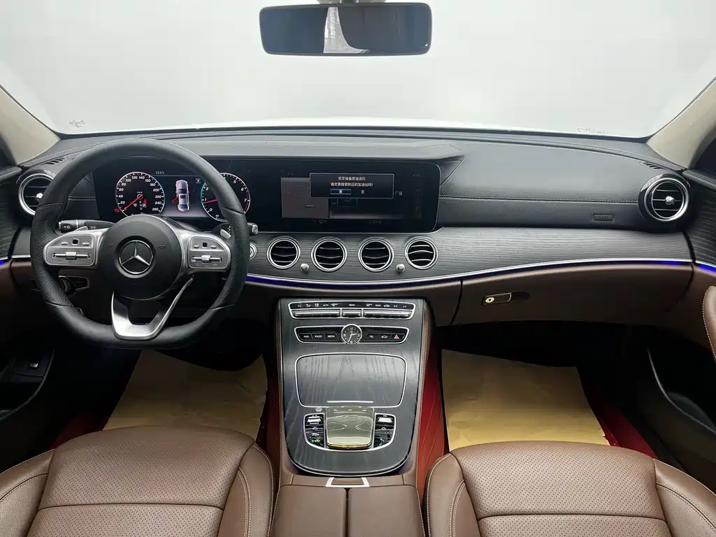 Mercedes-Benz E-Class 2020 — фото 12
