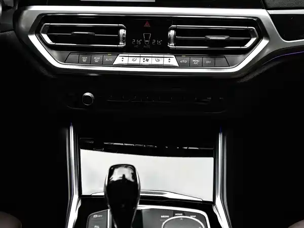 BMW 3 Series 2020