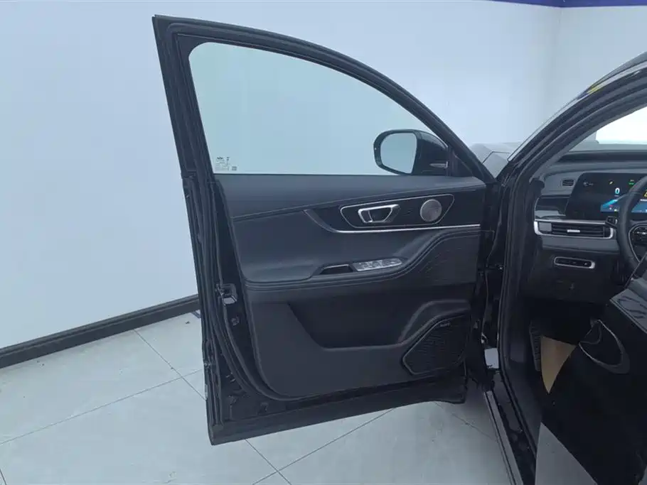 Chery Tiggo 7 PLUS NEV 2024 — фото 7