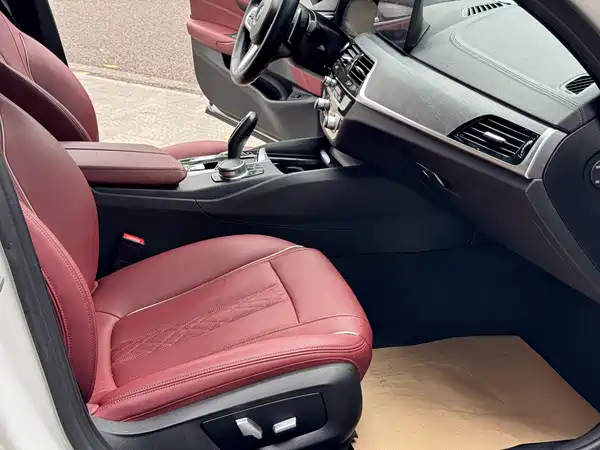 BMW 5 Series 2021