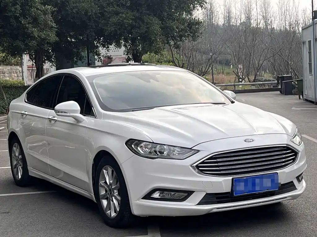 Ford Mondeo 2017 — фото 15