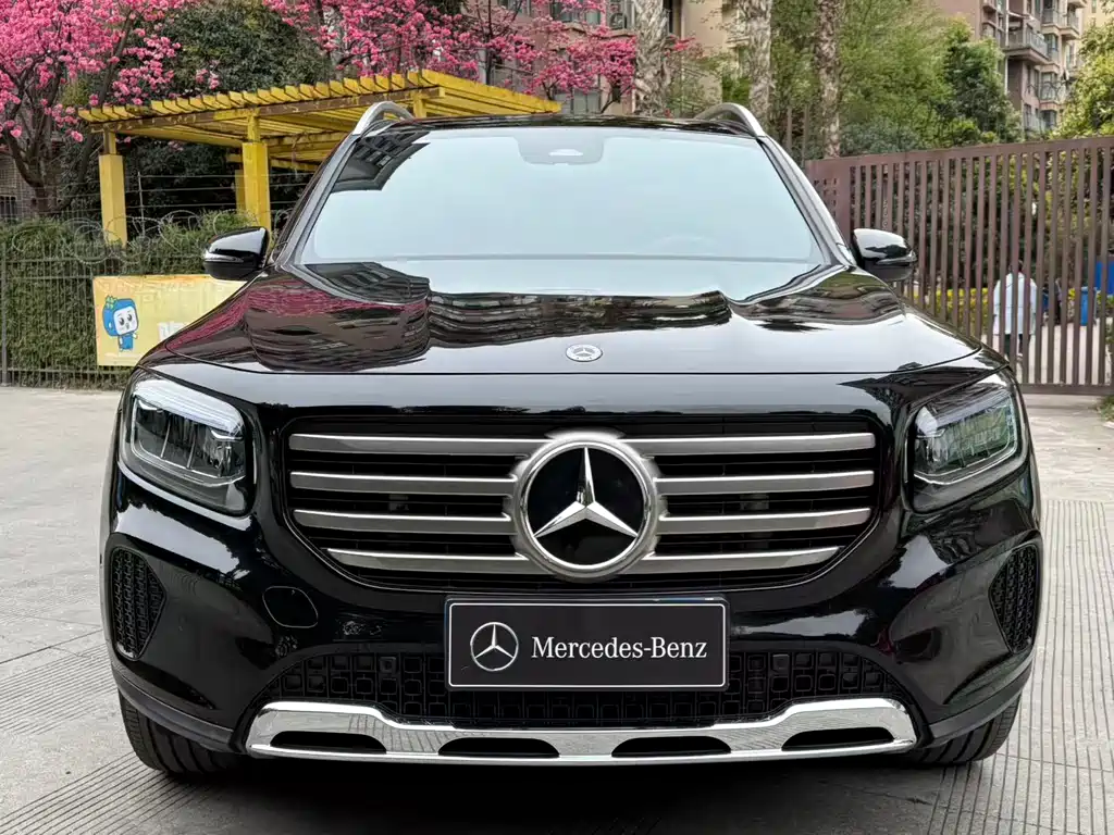 Mercedes-Benz GLB 2025 — фото 19