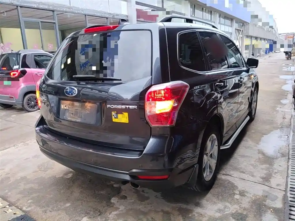 Subaru Forester 2015 — фото 7