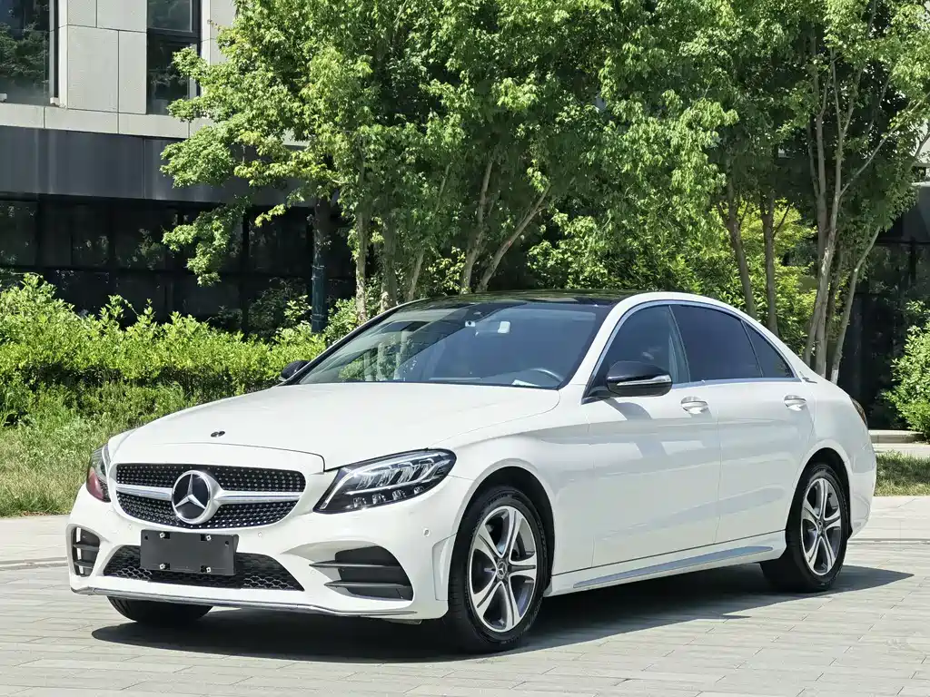 Mercedes-Benz C-Class 2019
