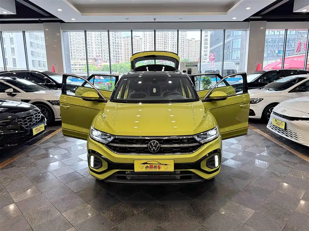 Volkswagen T-Roc 2023 — фото 25