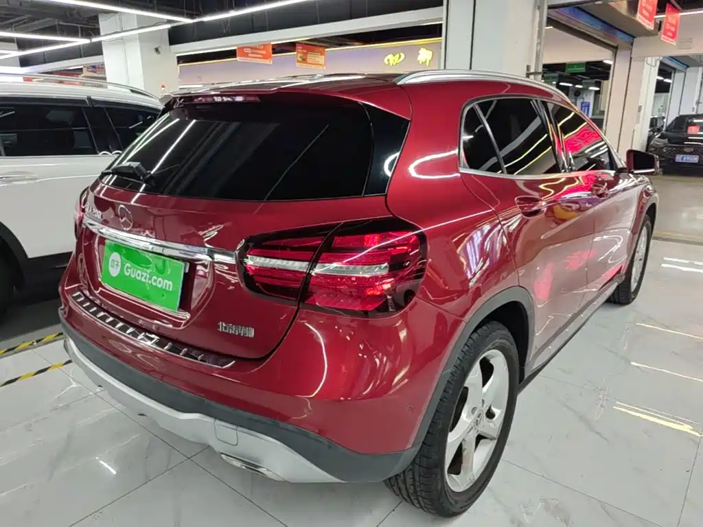 Mercedes-Benz GLA 2019