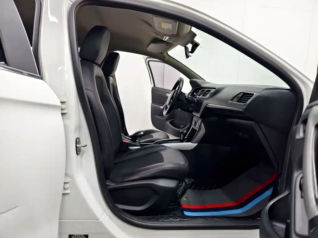 Citroen C3-XR 2017 — фото 13