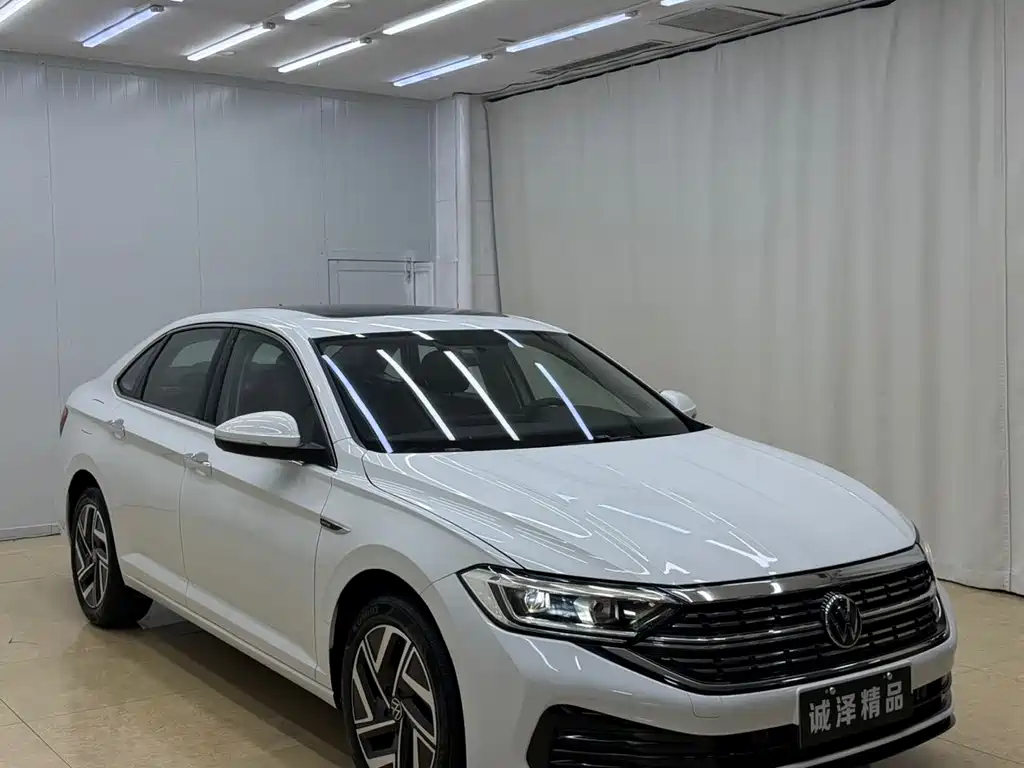 Volkswagen Sagitar 2023