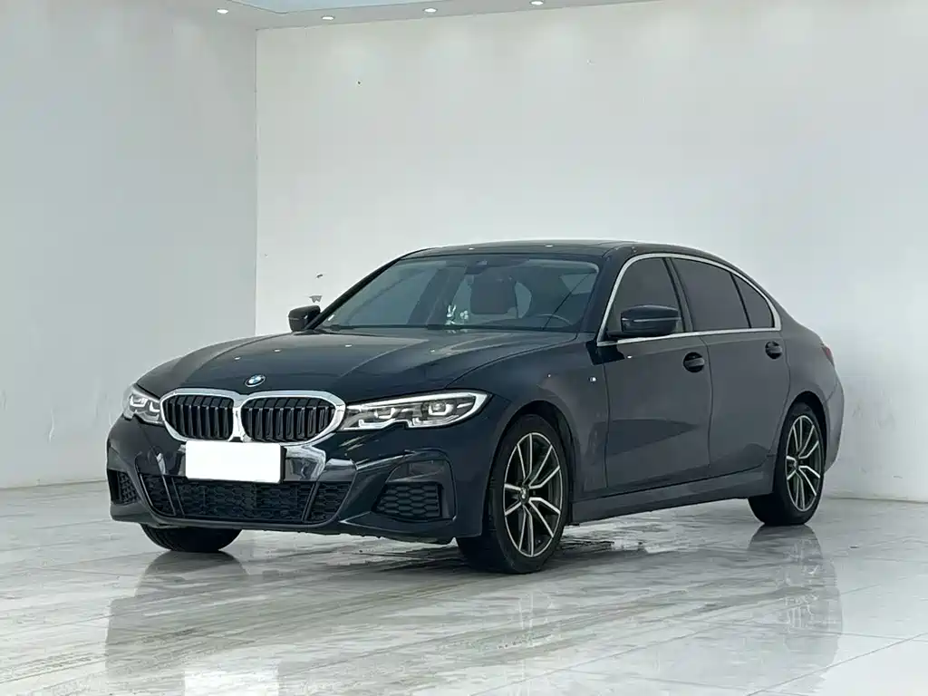 BMW 3 Series 2021