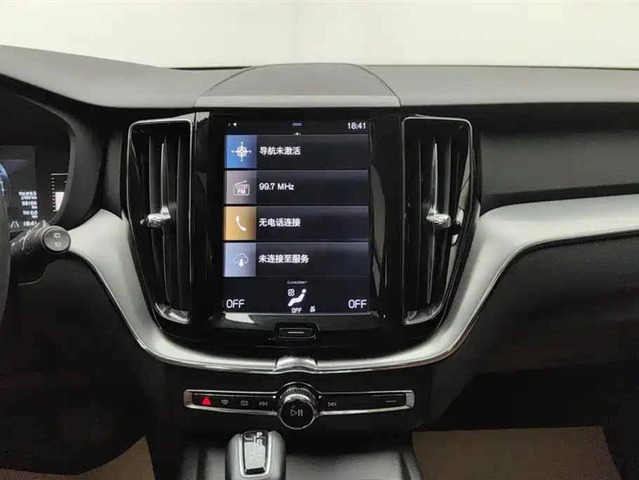 Volvo XC60 2020 — фото 13