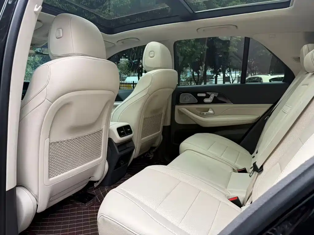Mercedes-Benz GLE 2020 — фото 33