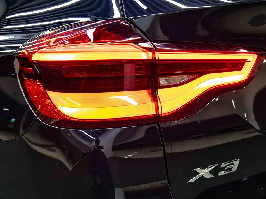 BMW X3 2020 — фото 10